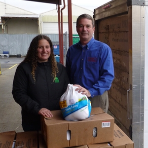 Rob Wiltse, manager of Kadel's Salem location, at the Marion-Polk Food Share.