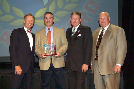 Left to right: Dick Cross, CEO of CARSTAR, Keith Going, Marketing-Business Development Manager of the Year from CARSTAR Arizona, Bill Garoutte, senior marketing director of CARSTAR and Dan Bailey, COO of CARSTAR.  